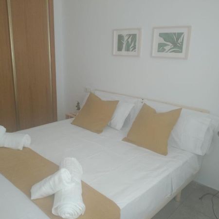 Love Rent4 Malaga Spiteri מראה חיצוני תמונה